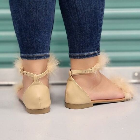 Women's Feathered Embellished Sandals Nude Color - Picture 4 of 4
